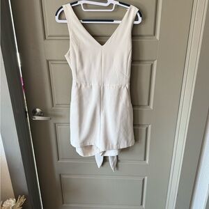 Chic Cream Sleeveless Jumpsuit